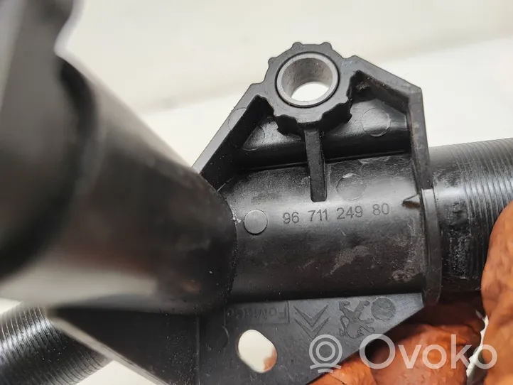 Volvo V40 Tuyau de liquide de refroidissement moteur 9671124980