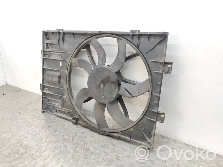 Volkswagen Transporter - Caravelle T5 Ventilateur de refroidissement de radiateur électrique 7E0121205A