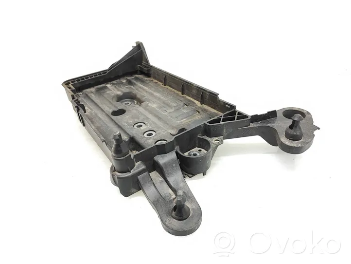 Audi A3 S3 8V Battery tray 5Q0915331J