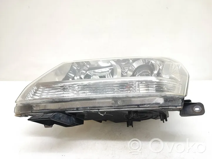 Suzuki Grand Vitara II Phare frontale 10059083