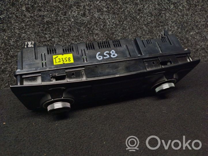 Audi A8 S8 D4 4H Ilmastoinnin ohjainlaite 4H0820043K