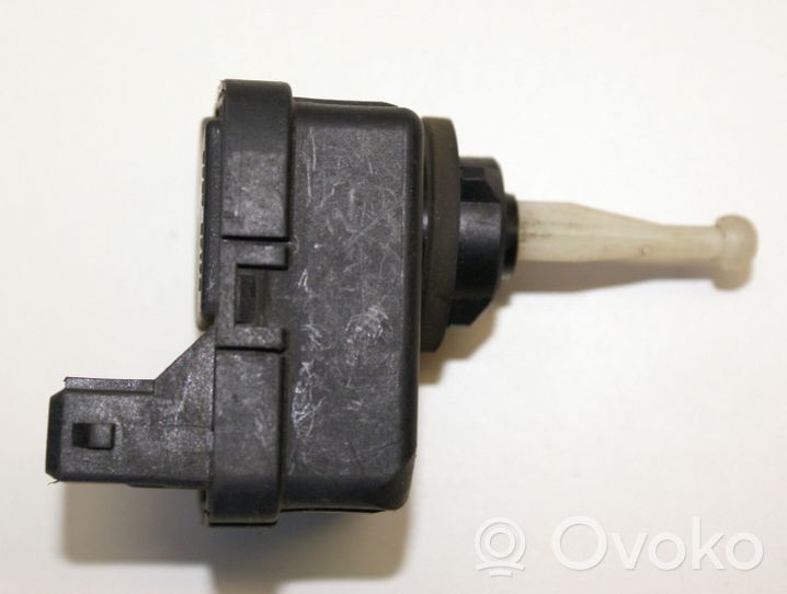 Audi A8 S8 D2 4D Motor de ajuste de nivel del faro delantero 4D0941295