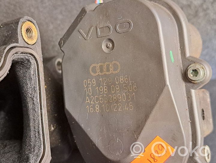 Audi Q7 4L Kolektor ssący 057129712P