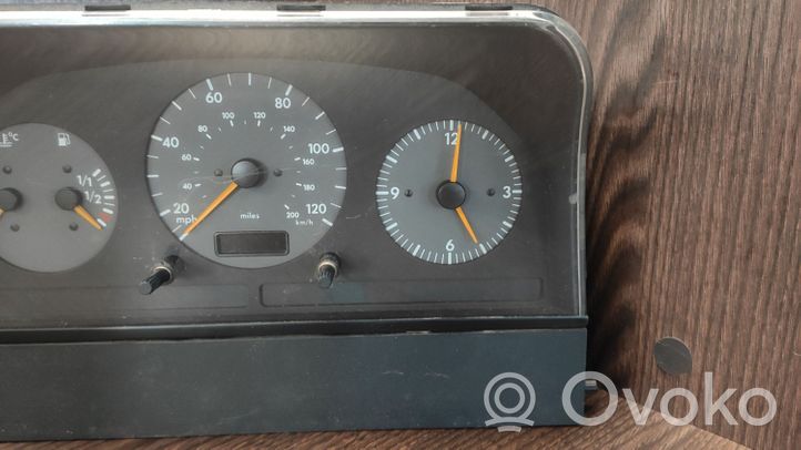 Volkswagen II LT Compteur de vitesse tableau de bord 2D0919900F