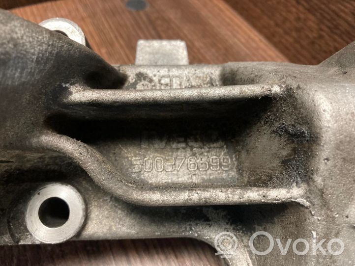 Iveco Daily 3rd gen Supporto di montaggio del motore (usato) 500376599