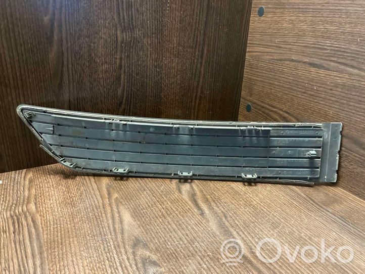 Mercedes-Benz Sprinter W906 Grille calandre de capot 9068360618