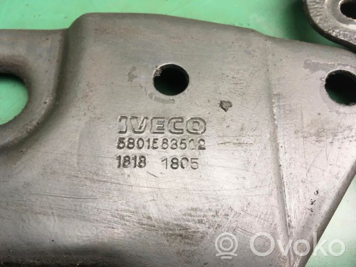 Iveco Daily 5th gen Autres pièces de suspension avant 5801563495