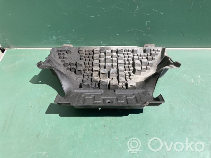 Mercedes-Benz Sprinter W901 W902 W903 W904 Engine splash shield/under tray 9015240825