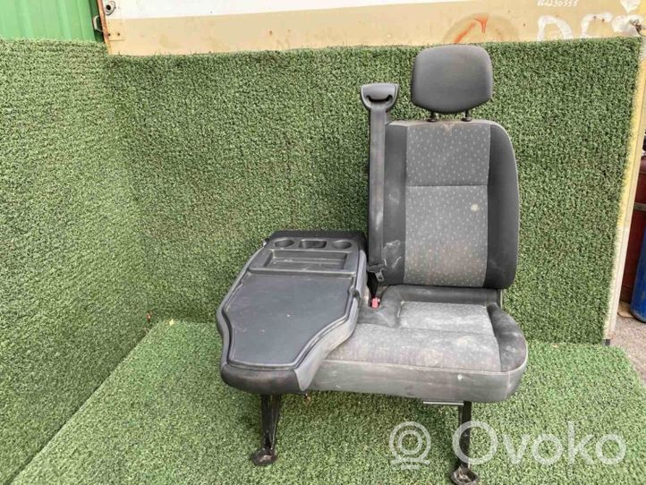 Opel Movano B Front driver seat 47160420