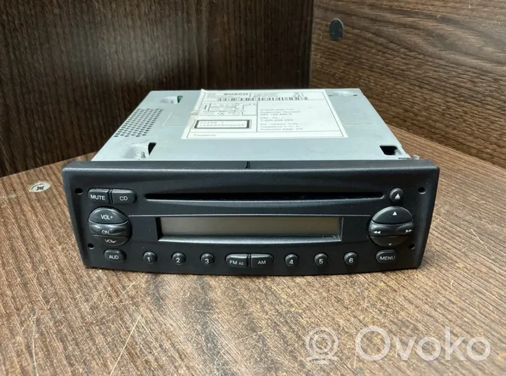 Iveco Daily 4th gen Panel / Radioodtwarzacz CD/DVD/GPS 5801398980