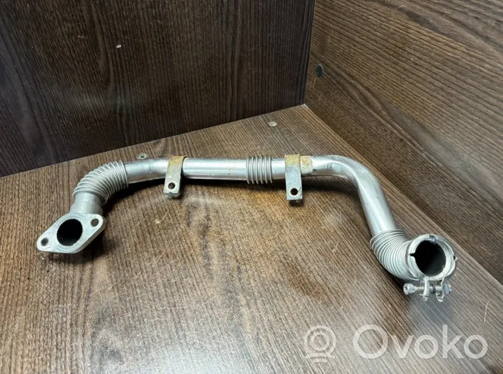 Iveco Daily 5th gen Tuyau de raccordement solide EGR 01694686043