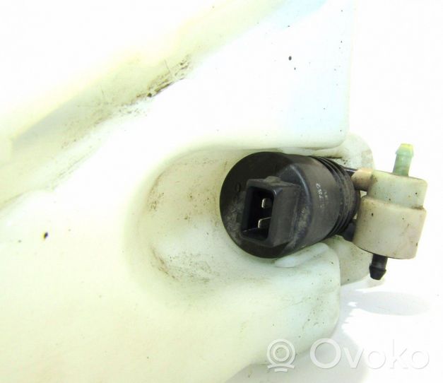 Opel Astra G Windshield washer fluid reservoir/tank 