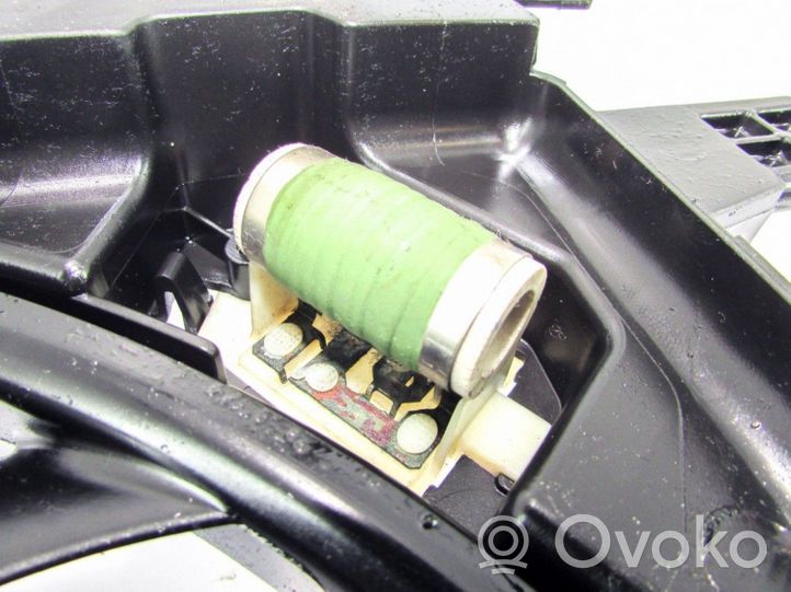 Opel Corsa D Convogliatore ventilatore raffreddamento del radiatore 