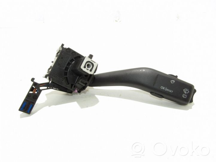 Volkswagen Touran I Wiper switch 