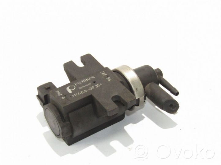 Volkswagen PASSAT B5 Vacuum valve 