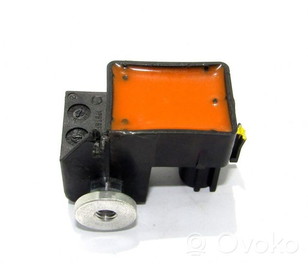 Renault Megane II Airbag deployment crash/impact sensor 