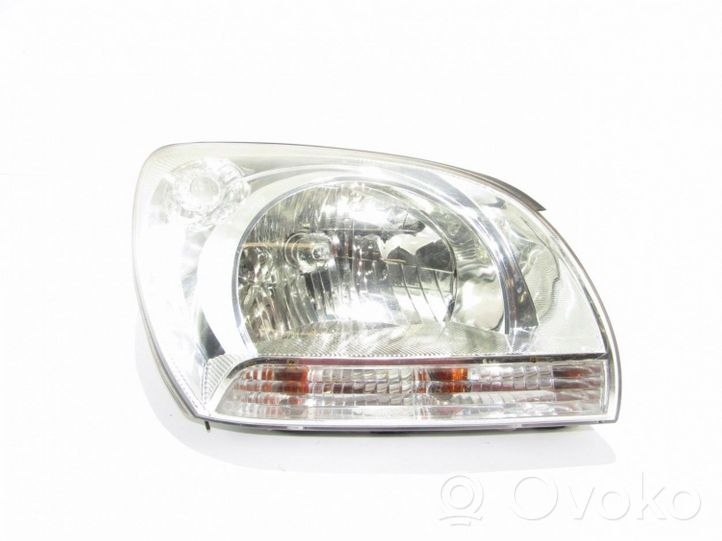 KIA Sportage Lampa przednia 