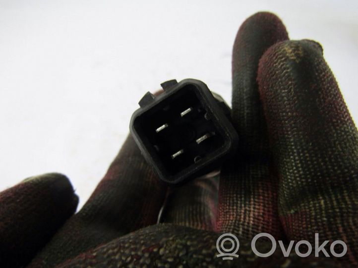 Volkswagen PASSAT B5 Oil pressure sensor 