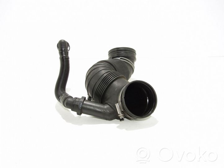 Volkswagen Touran II Air intake duct part 