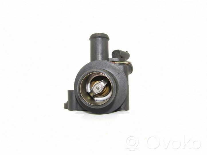 Mercedes-Benz A W168 Boîtier de thermostat 