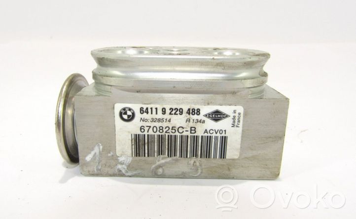 BMW 1 F20 F21 Air conditioning (A/C) expansion valve 