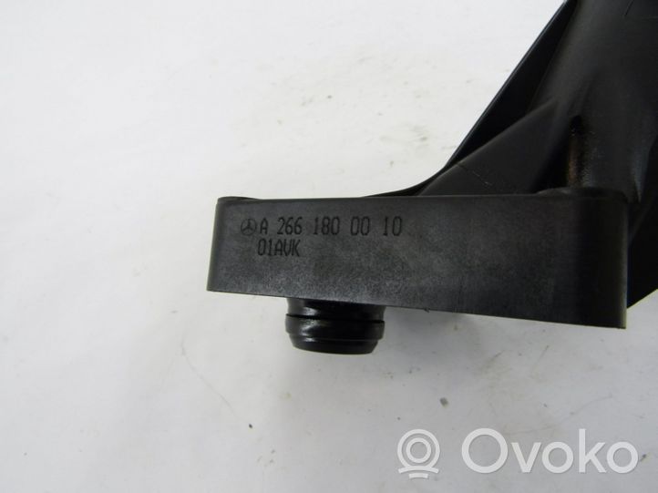 Mercedes-Benz A W169 Support de filtre à huile 