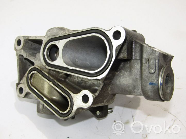 Honda Civic Thermostat housing 