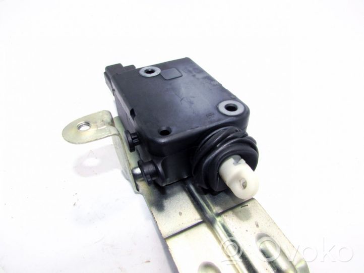 Opel Tigra A Fuel tank cap lock motor 