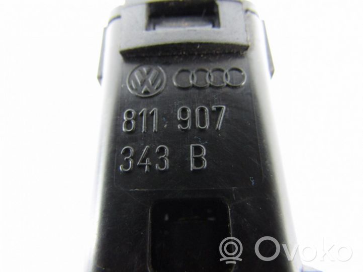 Audi A6 S6 C5 4B Clutch pedal sensor 