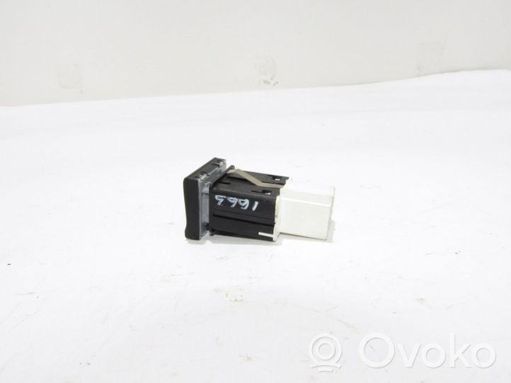 Volkswagen Polo V 6R Parking (PDC) sensor switch 