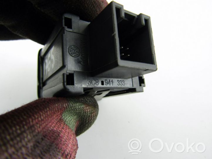 Volkswagen PASSAT CC Headlight level height control switch 