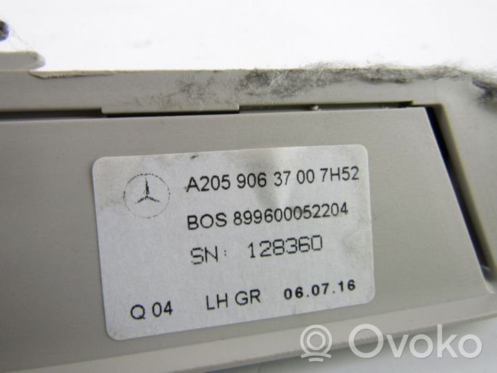 Mercedes-Benz C W205 Roleta manualna przeciwsłoneczna tylnej szyby 