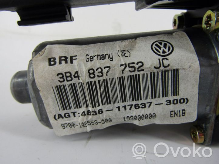 Volkswagen PASSAT B5.5 Etuoven ikkunan nostomoottori 