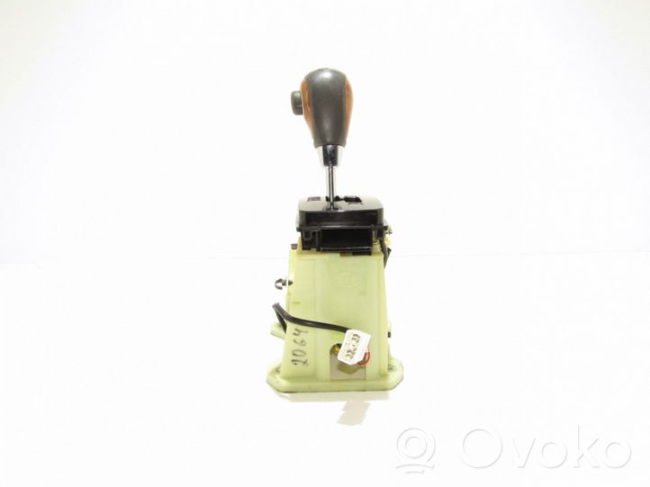 KIA Opirus Gear selector/shifter (interior) 