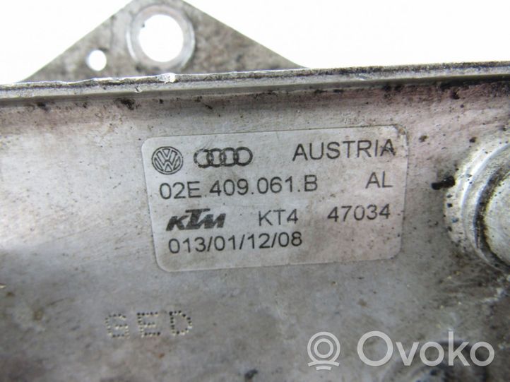 Volkswagen Caddy Oil filter mounting bracket 