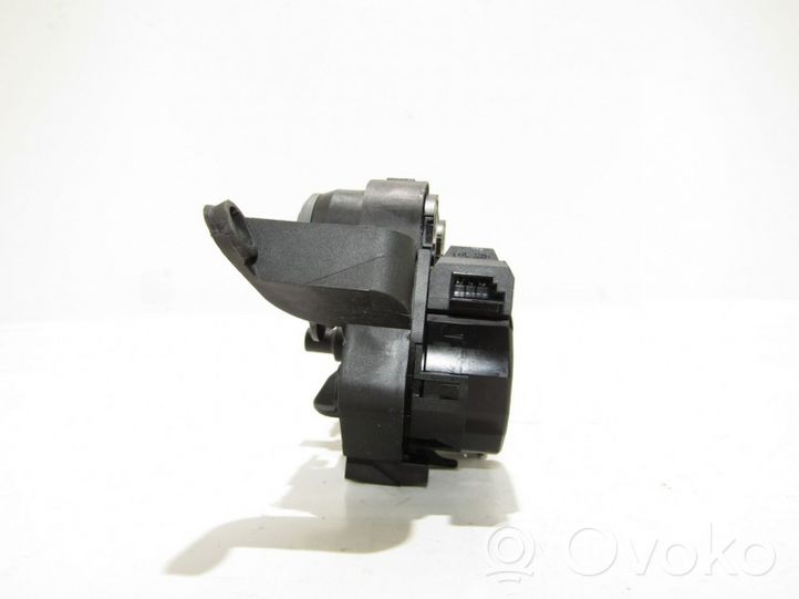 BMW 7 E65 E66 Motor/activador trampilla de calefacción 