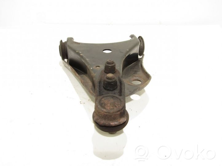 Renault Twingo II Front lower control arm/wishbone 