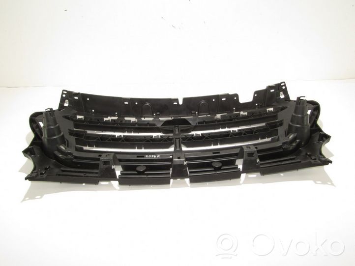 Ford Kuga II Grille de calandre avant 