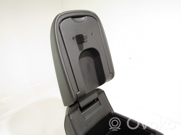 Ford Kuga II Armrest 