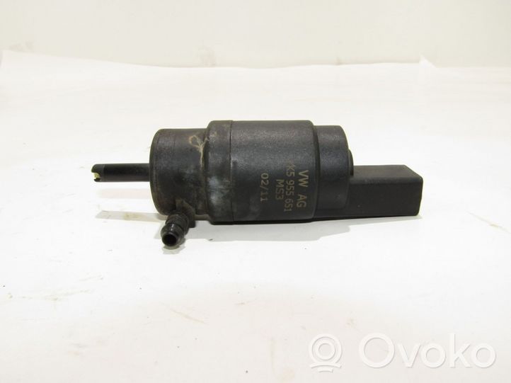 Volkswagen PASSAT CC Windscreen/windshield washer pump 