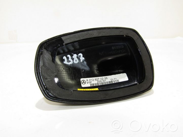 Mercedes-Benz E W212 Stogo (GPS) antenos dangtelis 