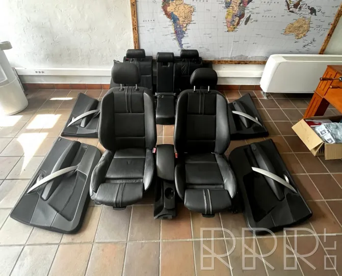 BMW X3 E83 Set di rivestimento sedili e portiere 