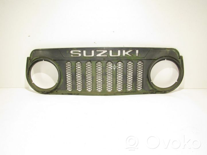 Suzuki Samurai Atrapa chłodnicy / Grill 