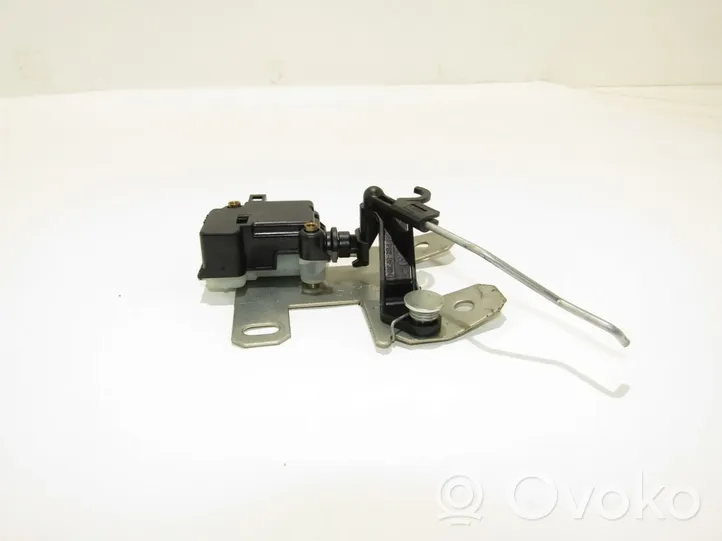 Volkswagen Touareg I Central locking motor 