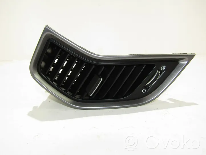 Hyundai Santa Fe Dash center air vent grill 