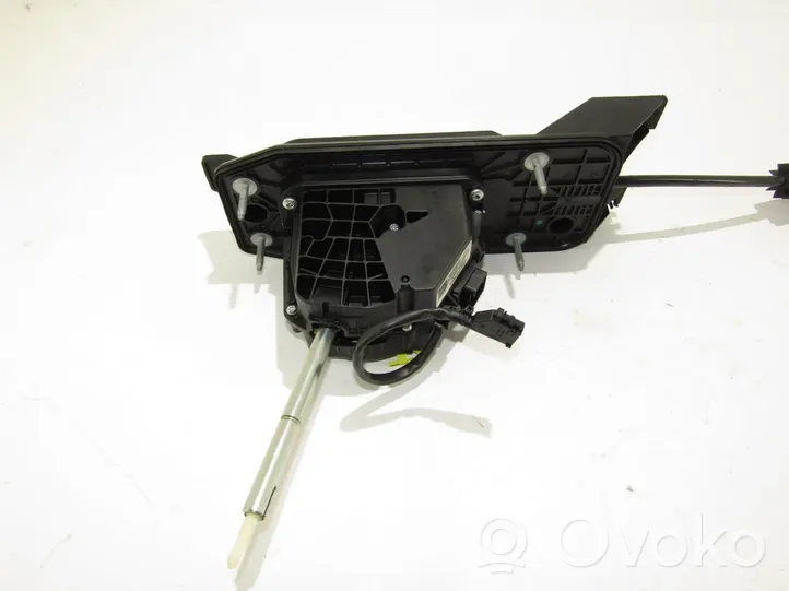 Volkswagen PASSAT B7 Gear selector/shifter (interior) 