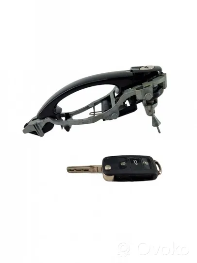 Volkswagen Golf VI Front door exterior handle 