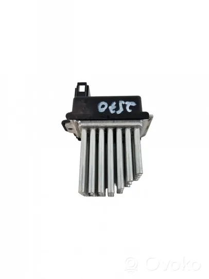 Audi A6 S6 C5 4B Heater blower fan relay 