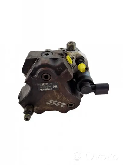 BMW 3 E90 E91 Fuel injection high pressure pump 