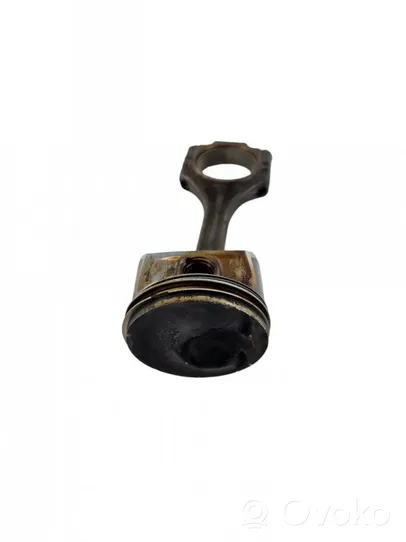 Volkswagen Touran I Piston 